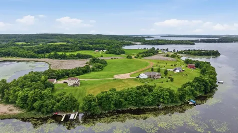 26533 Lake Hills Road Detroit Lakes MN 56501