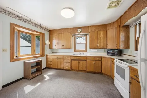 1319 12th Street N Fargo ND 58102