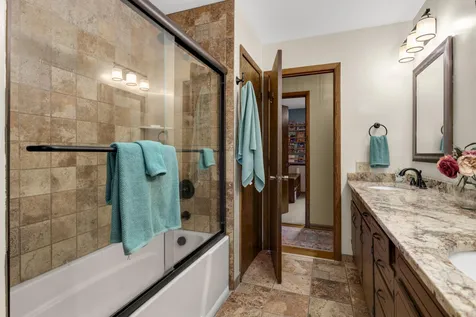 7660 Heritage Road Eden Prairie MN 55346