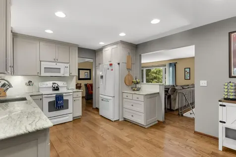 7660 Heritage Road Eden Prairie MN 55346