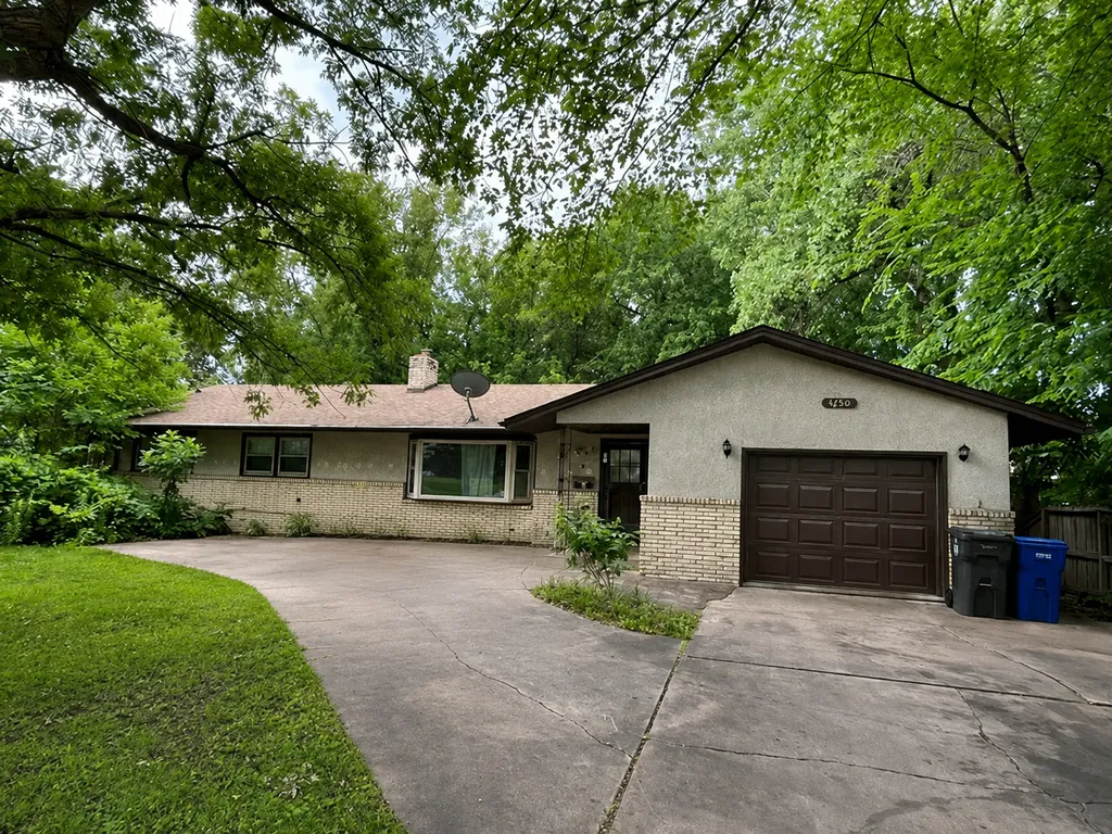 1650 Upper Afton Road Saint Paul MN 55106