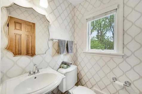 6912 Paiute Drive Edina MN 55439