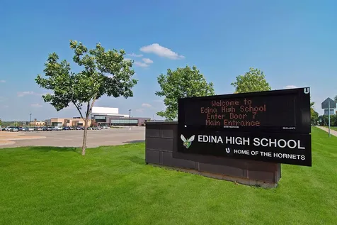6912 Paiute Drive Edina MN 55439