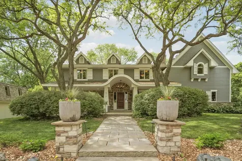 6912 Paiute Drive Edina MN 55439
