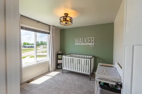 4744 Hampton Loop S Moorhead MN 56560