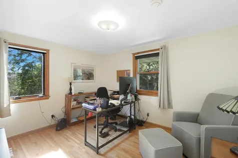 2340 Skyline Drive Bloomington MN 55425