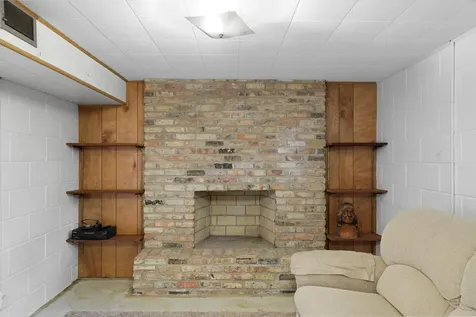 2340 Skyline Drive Bloomington MN 55425