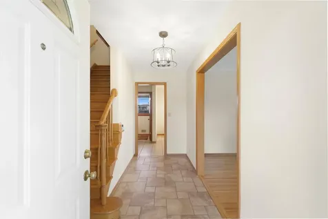 2340 Skyline Drive Bloomington MN 55425