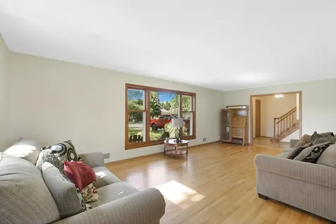 2340 Skyline Drive Bloomington MN 55425