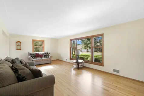 2340 Skyline Drive Bloomington MN 55425