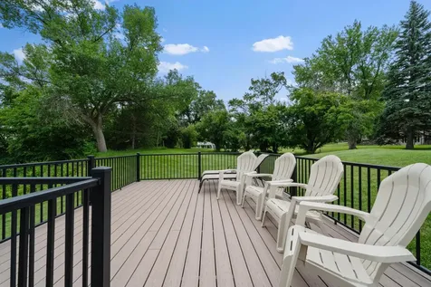 1515 Geneva Road NE Alexandria MN 56308