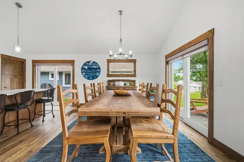 1515 Geneva Road NE Alexandria MN 56308
