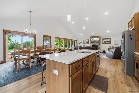 1515 Geneva Road NE Alexandria MN 56308