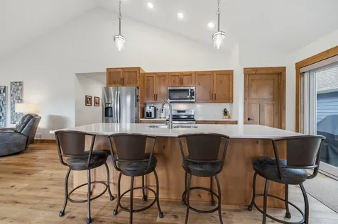 1515 Geneva Road NE Alexandria MN 56308