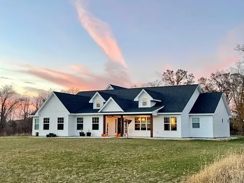 18952 247th Avenue NW Big Lake MN 55309