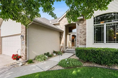 5217 107th Avenue N Brooklyn Park MN 55443