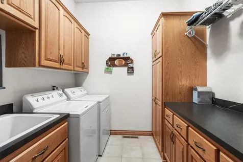 5217 107th Avenue N Brooklyn Park MN 55443