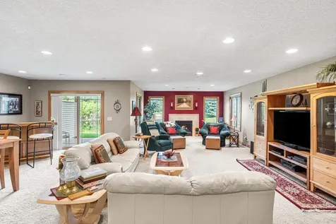 5217 107th Avenue N Brooklyn Park MN 55443