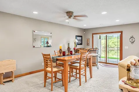 5217 107th Avenue N Brooklyn Park MN 55443