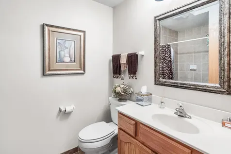 5217 107th Avenue N Brooklyn Park MN 55443