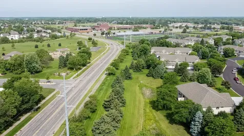 5217 107th Avenue N Brooklyn Park MN 55443