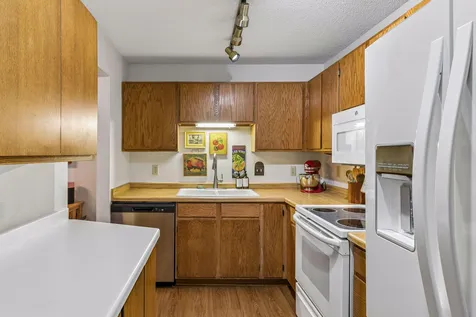 3850 Plymouth Boulevard Plymouth MN 55446