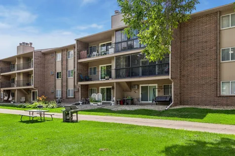 3850 Plymouth Boulevard Plymouth MN 55446