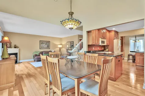 8264 Kingslee Road Bloomington MN 55438