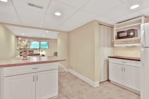 8264 Kingslee Road Bloomington MN 55438