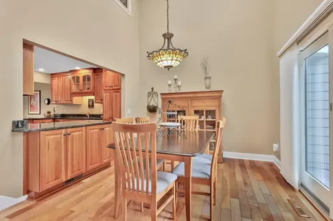 8264 Kingslee Road Bloomington MN 55438