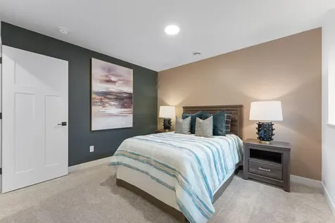 1848 Royal Boulevard N Lake Elmo MN 55042