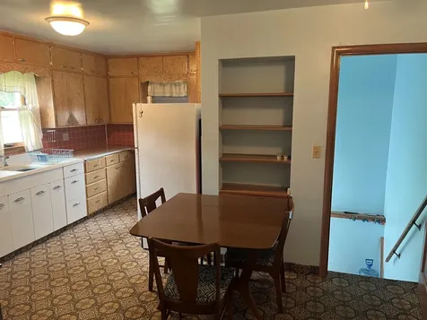 408 1st Avenue SW Hankinson ND 58041