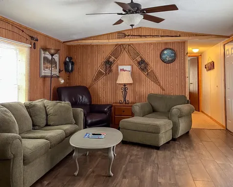 3343 Red Oak Road NW Baudette MN 56623