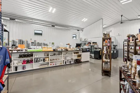 5498 51st Avenue S Fargo ND 58104