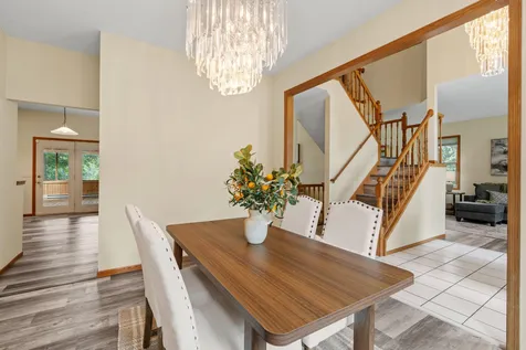 547 Abbey Way Mendota Heights MN 55120
