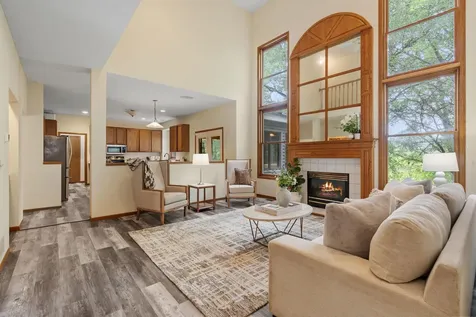 547 Abbey Way Mendota Heights MN 55120