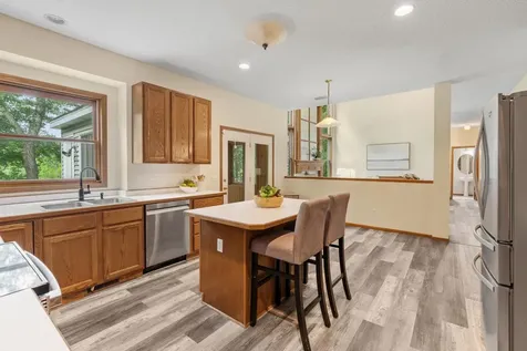 547 Abbey Way Mendota Heights MN 55120
