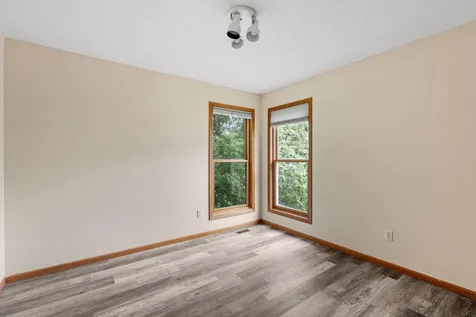 547 Abbey Way Mendota Heights MN 55120