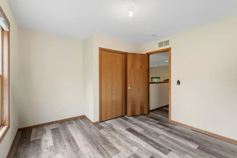 547 Abbey Way Mendota Heights MN 55120