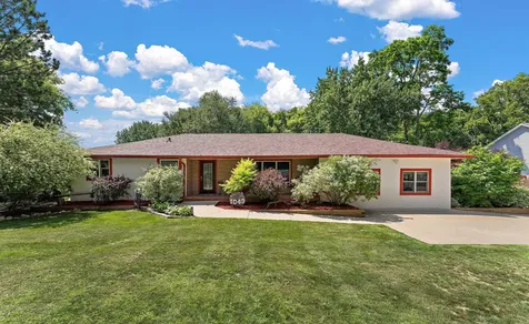 1049 2nd Street Saint Paul Park MN 55071