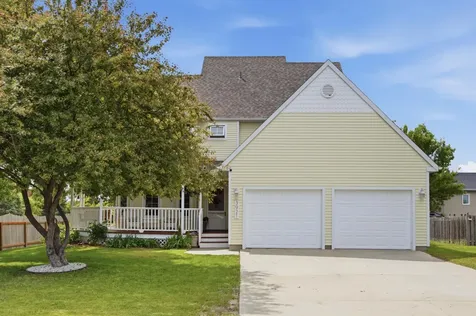 3921 5th Street S Moorhead MN 56560