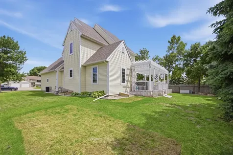 3921 5th Street S Moorhead MN 56560