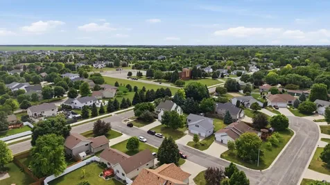 3921 5th Street S Moorhead MN 56560