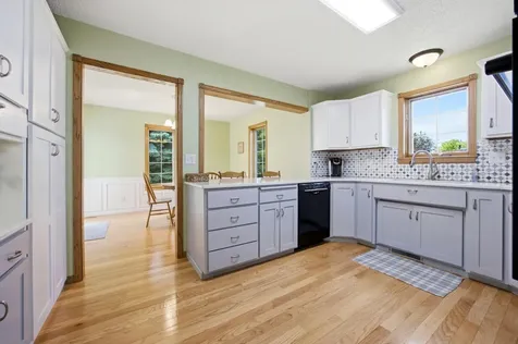 3921 5th Street S Moorhead MN 56560