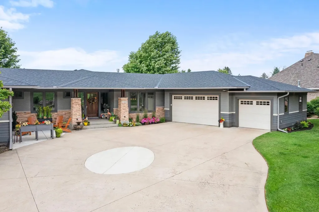 1314 Mayflower Drive Northfield MN 55057