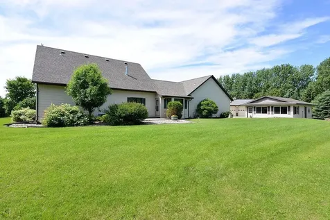 18000 Us-10 Highway Hawley MN 56549
