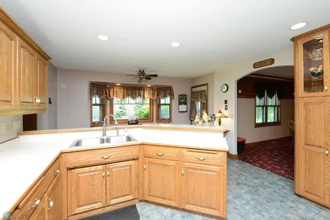 18000 Us-10 Highway Hawley MN 56549