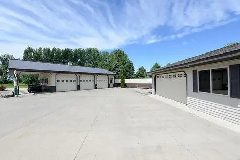 18000 Us-10 Highway Hawley MN 56549