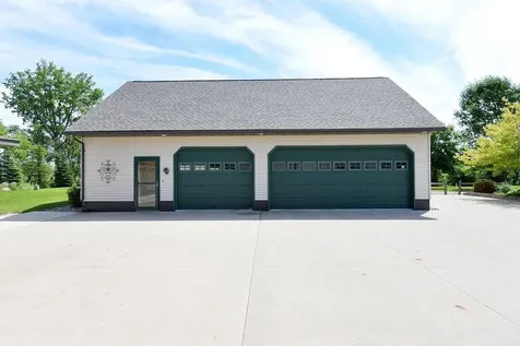 18000 Us-10 Highway Hawley MN 56549