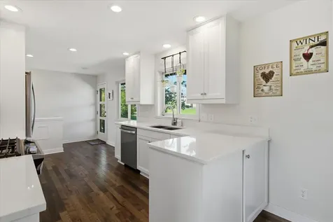 3404 Skycroft Drive Saint Anthony MN 55418